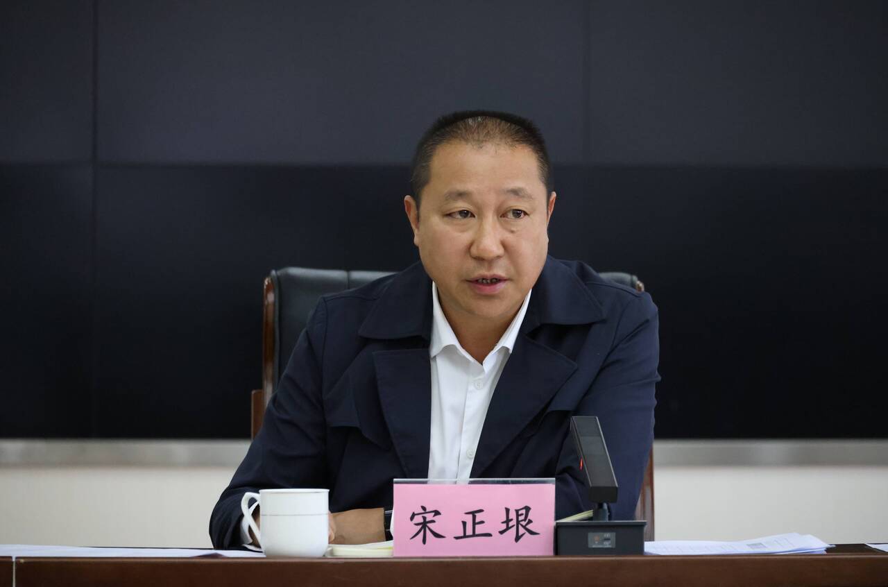 书记.jpg